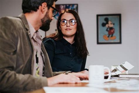 ik vind een collega leuk|Maak jezelf een graag geziene collega: 9 tips